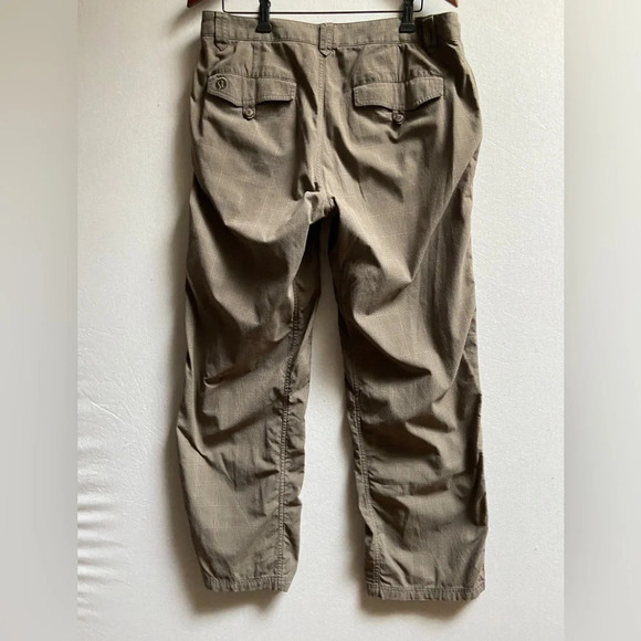 Lululemon Athletica checkered plaid straight leg khaki athletic pants Sz 34 - Picture 2 of 13